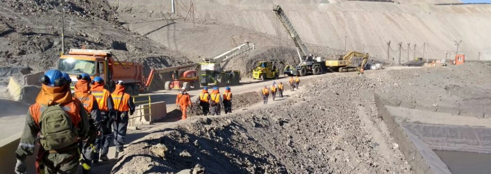 No Chile, Bunker realiza serviços em uma das maiores minas a céu aberto do mundo